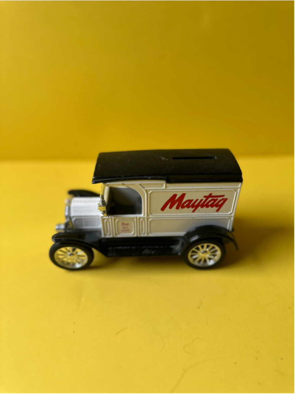Limited Edition Vintage 1994 Ertl 1917 Model T Maytag Truck Coin Bank 1/25 Scale